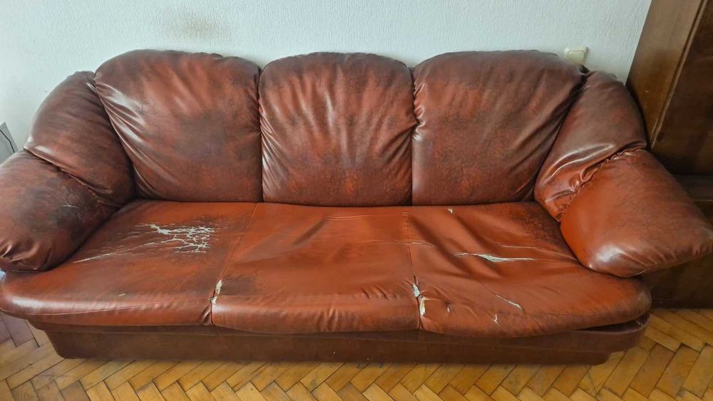 Диван и фотьойл втора употреба
