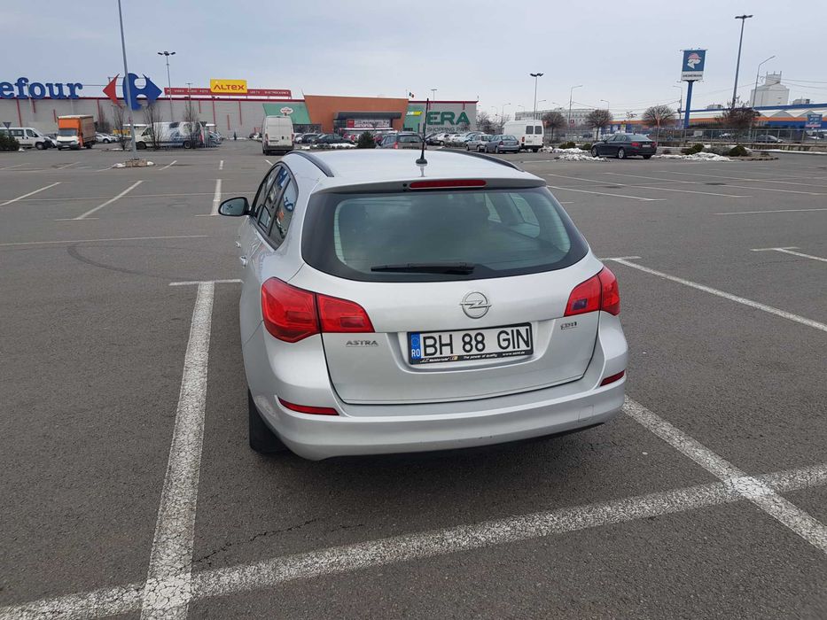 OPEL Astra 2011 — imagine 3