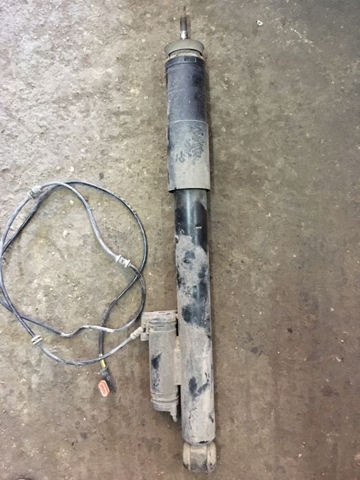 Въздушно окачване Мерцедес W211 E E320 Avantgarde