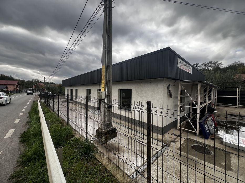 Spatiu comercial de inchiriat / vanzare