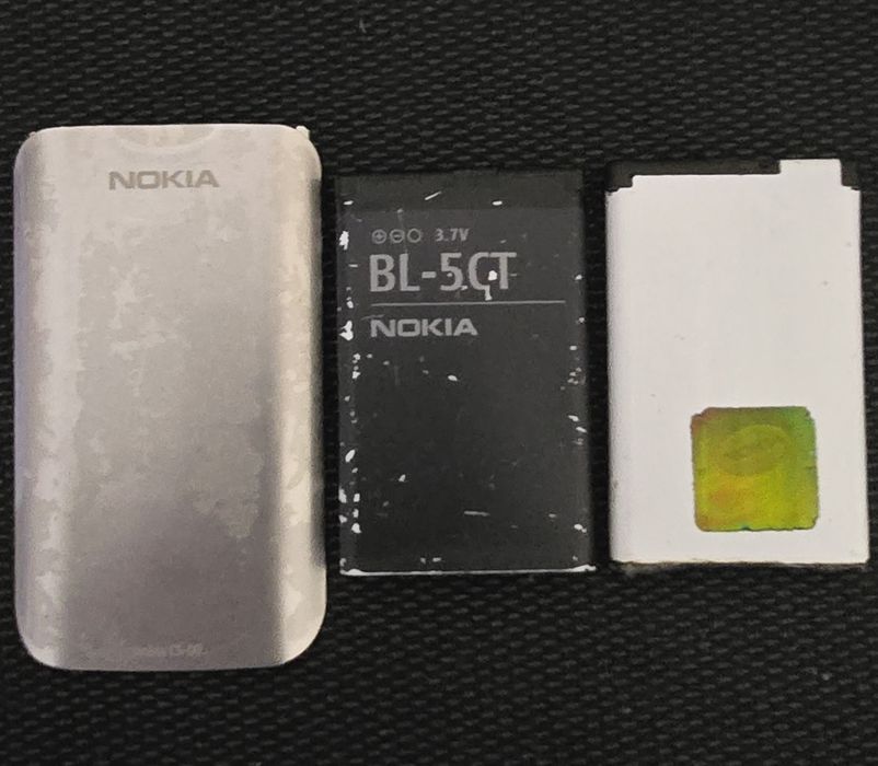 Nokia C 5 00 ; наушники Xiaomi Pro HD
2 симки