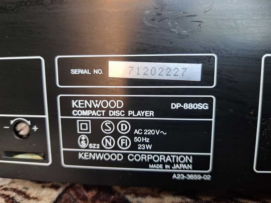 Kenwood DP-880SG - CD Player