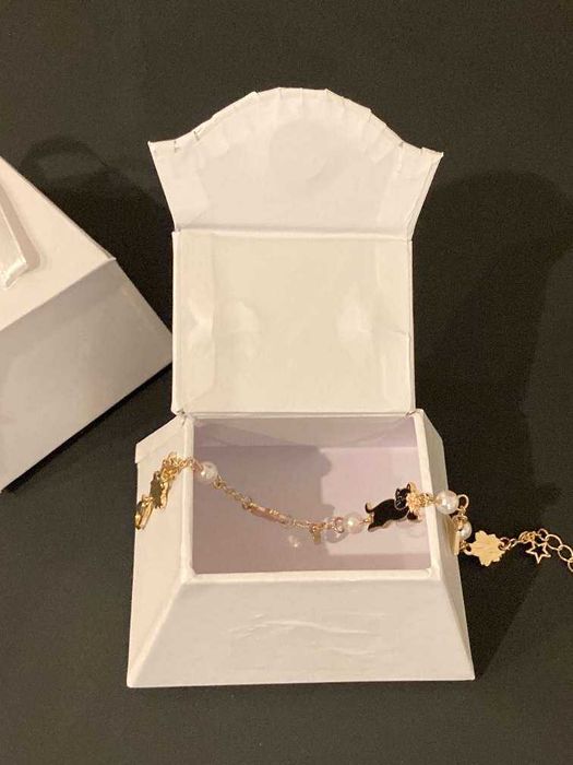 Луксозни подаръчни кутии с магнит и дръжка – 300 бр