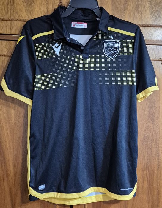 Tricouri Macron Fotbal