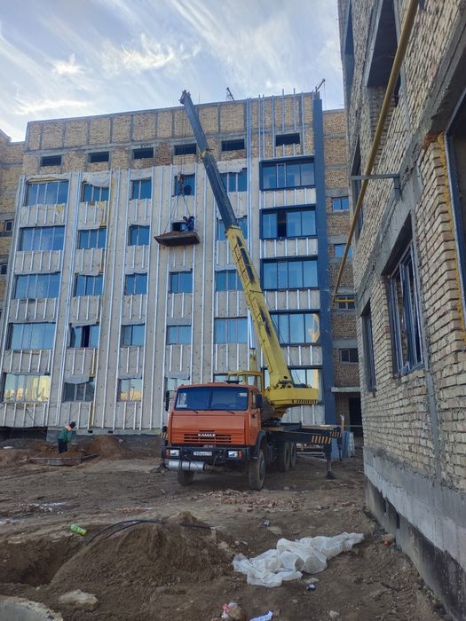 Автокран 25 т 21,метр