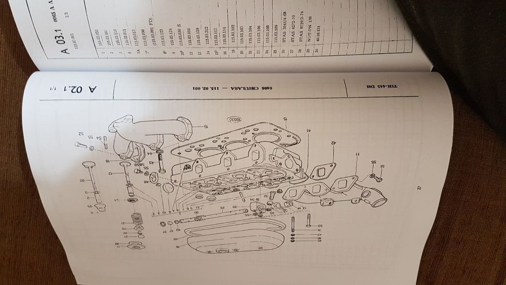 Carte/Catalogul Pieselor de Schimb TIH-445