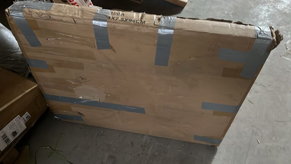 Masă pliabilă 180x72 cm, albă, 6-8 persoane, NOUĂ, cutie lovită