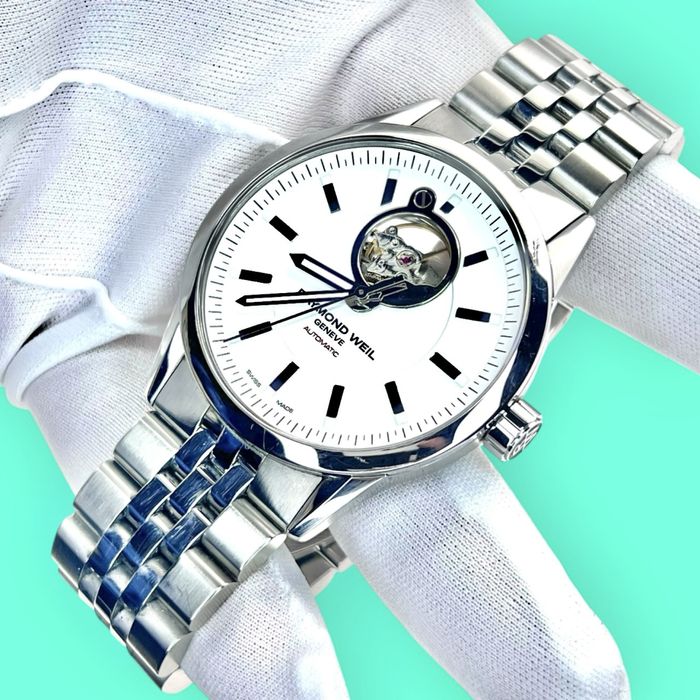 RAYMOND WEIL Freelancer Open Heart нов модел мъжки часовник