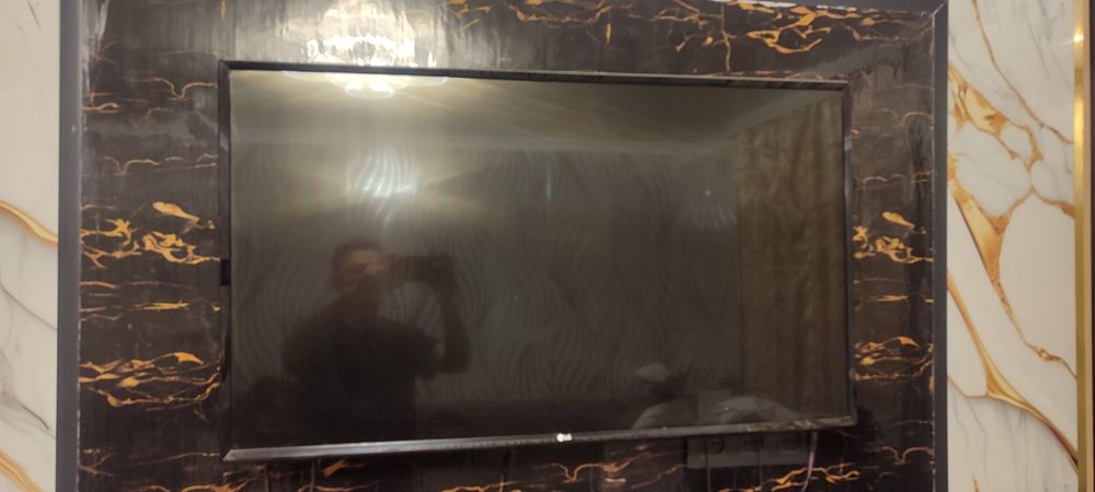 Продам смарт тв LG