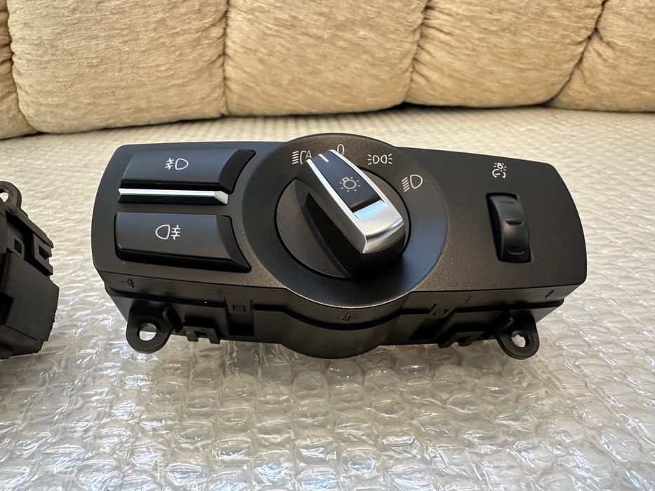 Bloc lumini BMW Seria 5 6 7 X3 X4 : 6803965