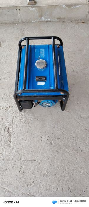 Генератор 4 кВт бензин