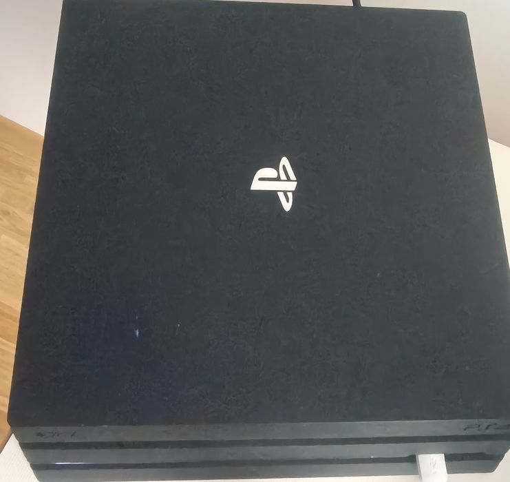 Play Station 4 Pro