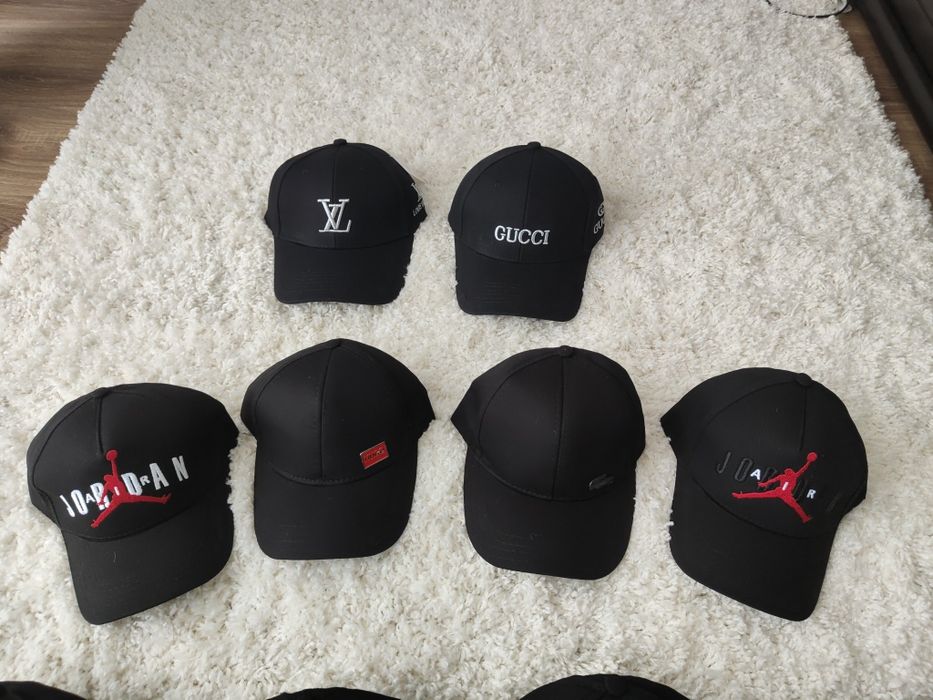 Șapcă Jordan Șapcă Adidas Șapcă NY New Era Șapcă Puma Sapca hugo