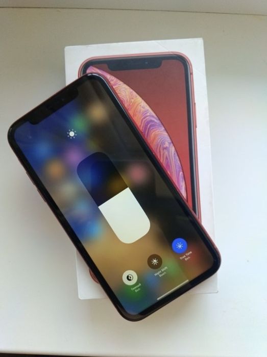 Продам iphone xr