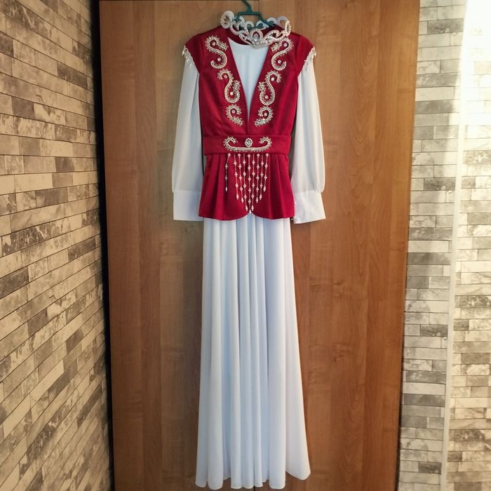 Платье на Узату той