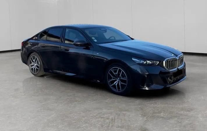 BMW 5 Series 2024 — imagine 5