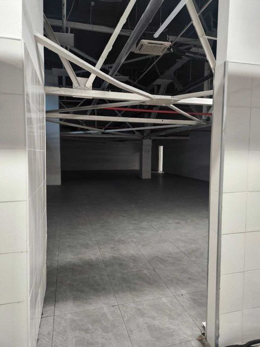 СРОЧНО! Крупное коммерческое помещение