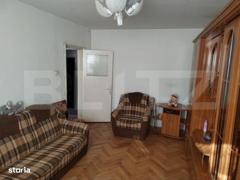 Apartament 3 camere decomandat, 78 mp, zona Micro 4