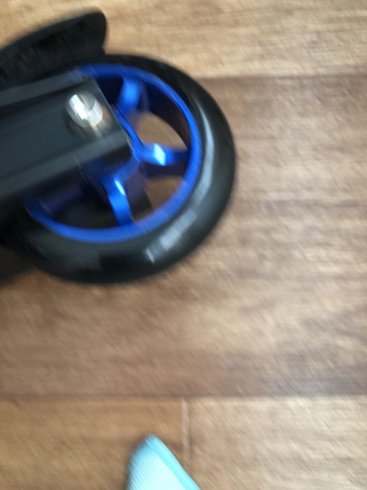 Самокат НОВЫЙ трюковой Scooter