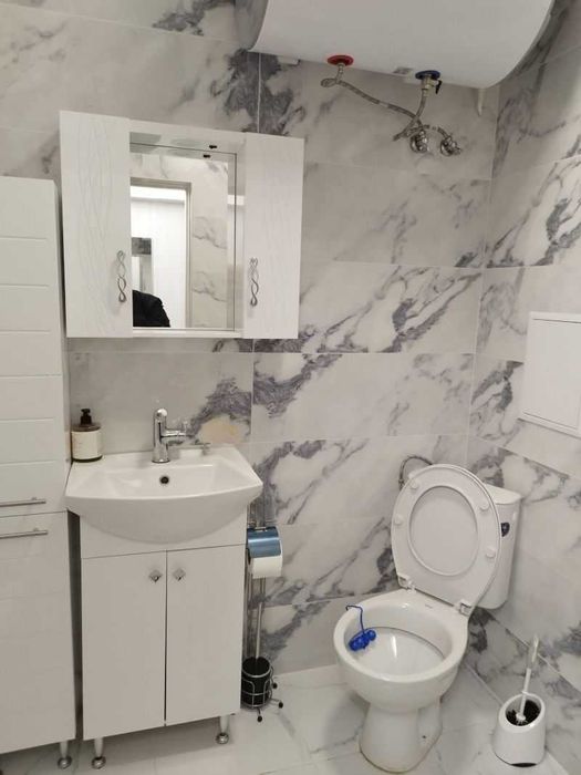 Дава се под наем Тристаен апартамент в София, Надежда 2 - 96 кв.м за 826.71 € - Снимка #9