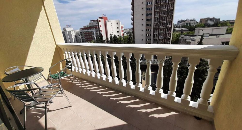 Апартамент на метри от плажа в Слънчев бряг