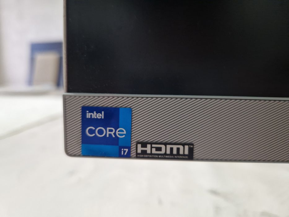 Продаю моноблок Asus