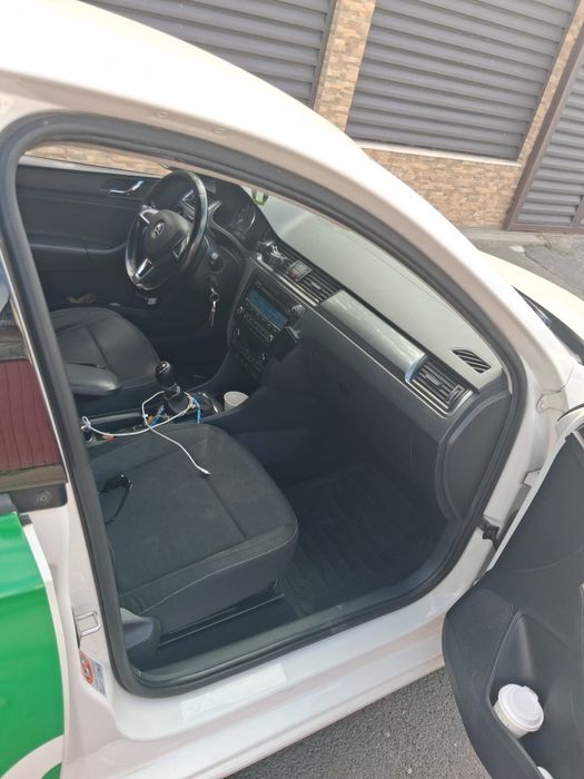 De vânzare skoda rapid