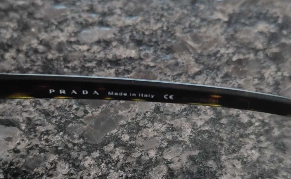 Рамки за диоптрични очила PRADA