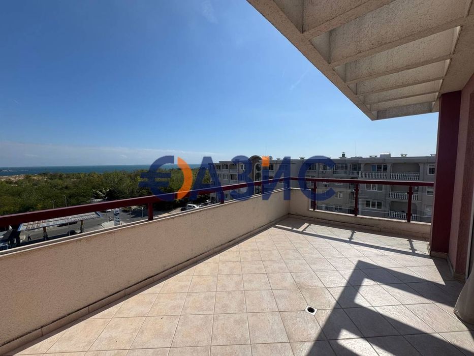 Видов апартамент с 2 спални и голяма тераса в" Кабана Бийч Клуб",