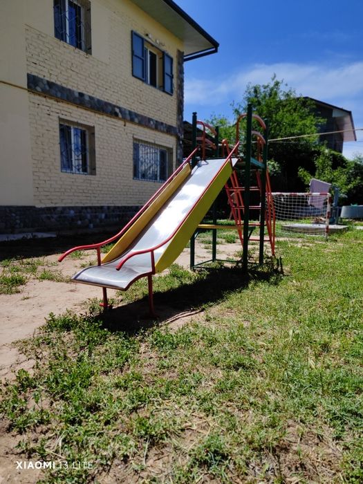 Продаётся детская горка.