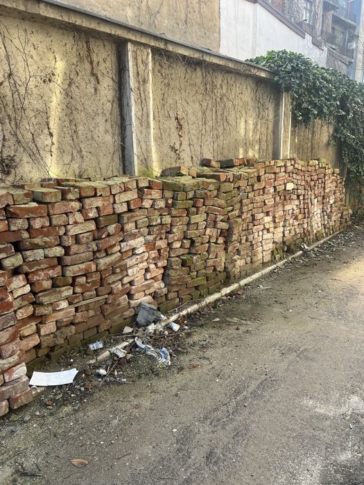 Caramida plina din constructii