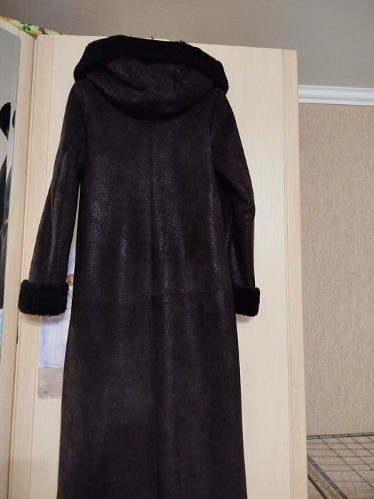 Продам женскую дубленку