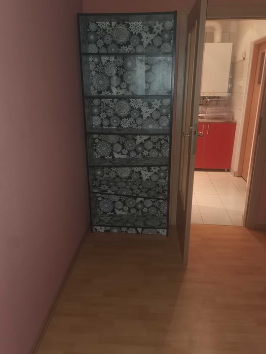 Închiriez casa 3 camere