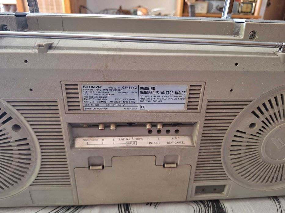 Антика касетофон Шарп 565 за части