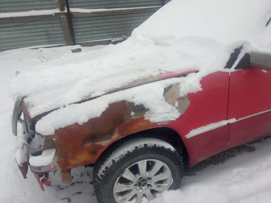 Продам Мерседес 124