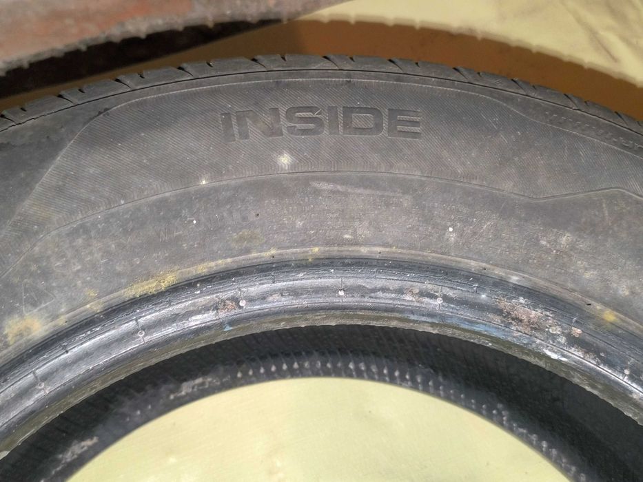 Летни автомобилни гуми- 2 Pirelli, 2 Uniroyal