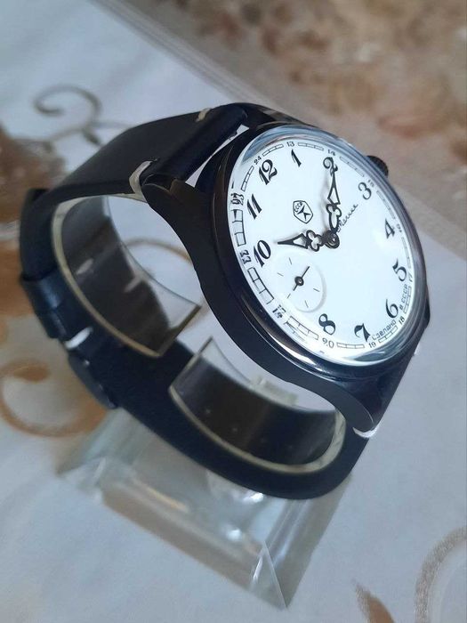 Продам часы Молния-марьяж