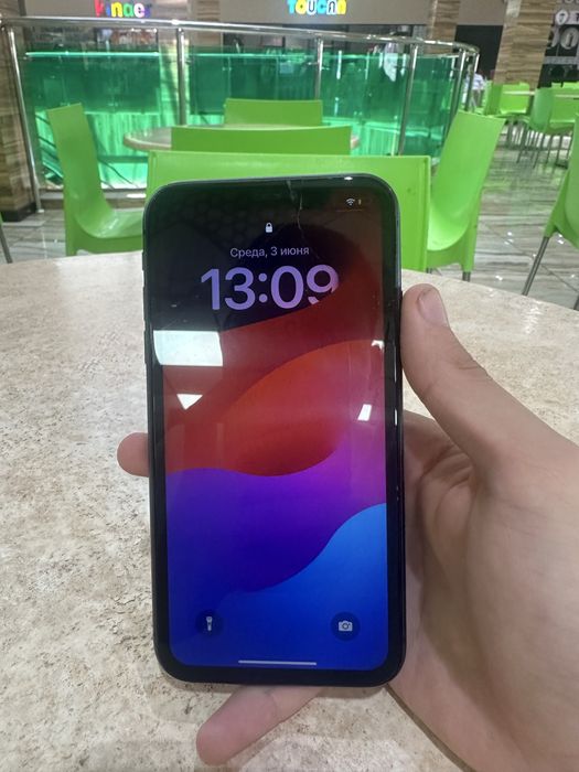 iphone 11 64g(77акб)