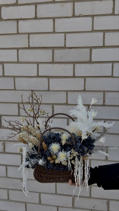 Экслюзивные композиции из сухоцветов