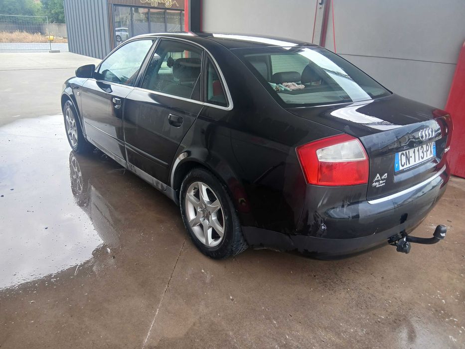 Vand sau schimb cu sharan audi a4 b6.