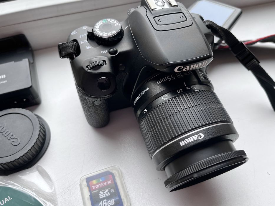 Canon EOS 650D (сенсорный экран)