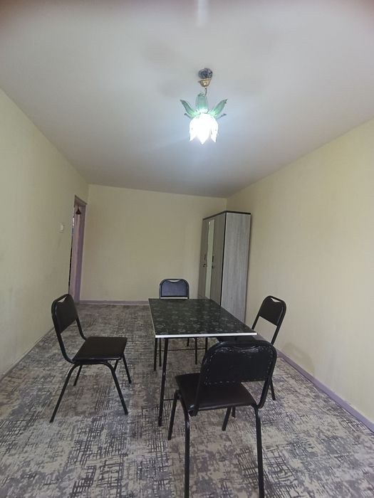 Tojmahal tomonda 1 xonali uy sotiladi