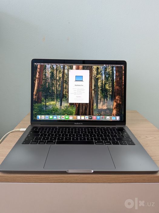 Macbook Pro 13 2018 i5/8/256 Touch Bar