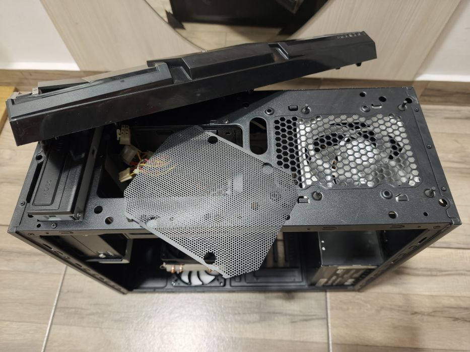 Sistem PC Office / Kit Asus H81M-R LGA 1150 + Intel G3220 + 8GB DDR3 Zeppelin + Sursa Sirtec 400W + Zalman T3