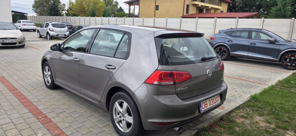 Vand golf 7 din 2016 1200 benzina euro 6