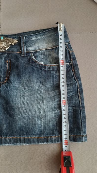 Продавам къса дънкова пола Bloom