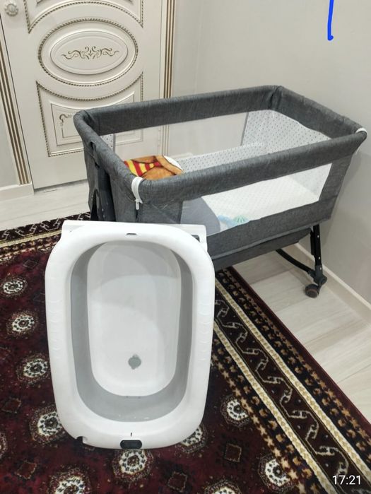 Продам детский кровать, люлька, тазик б/у