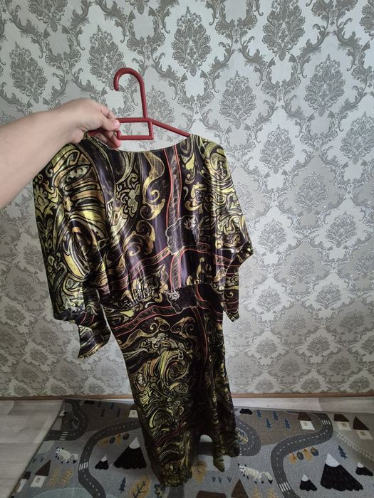 Б у платье в отличном состоянии