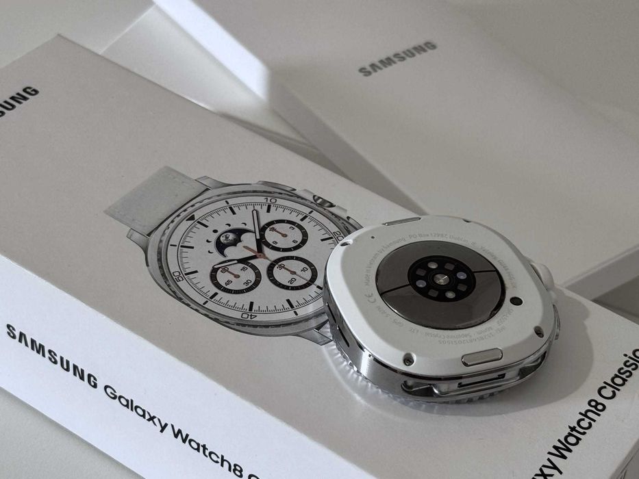 Бартер! Като НОВ! Samsung Galaxy Watch 8 Classic LTE White (Бял)