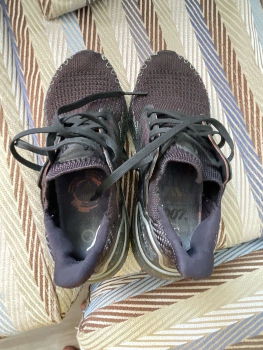 Кроссовки adidas
